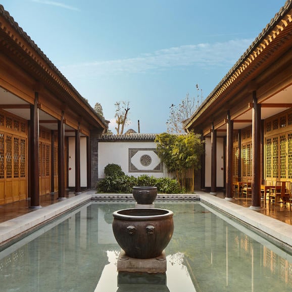 Aman Summer Palace, Square, Fountain view