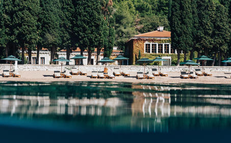 Queen's Beach, Aman Sveti Stefan, Montenegro